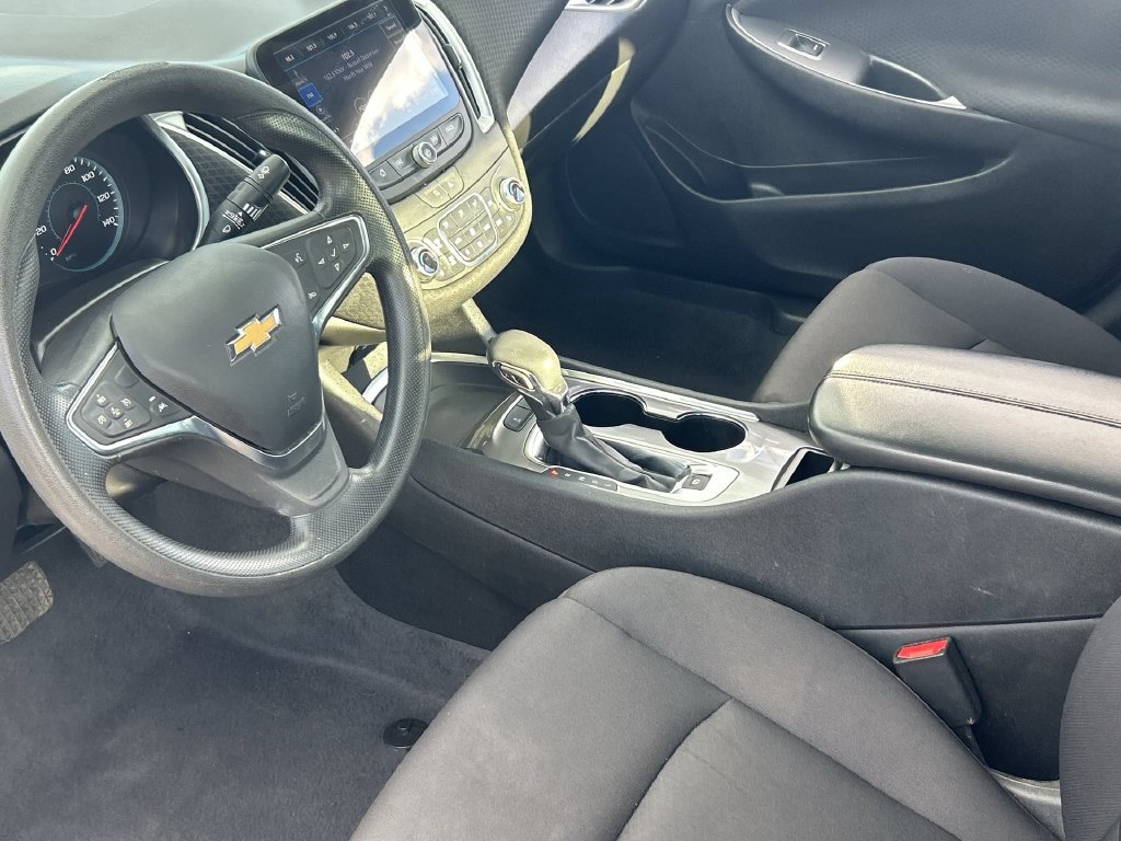 Used 2024 Chevrolet Malibu LT FWD image 6