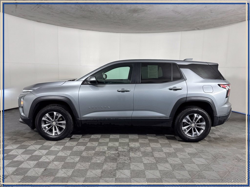 Certified 2026 Chevrolet Equinox LT AWD/4WD image 13