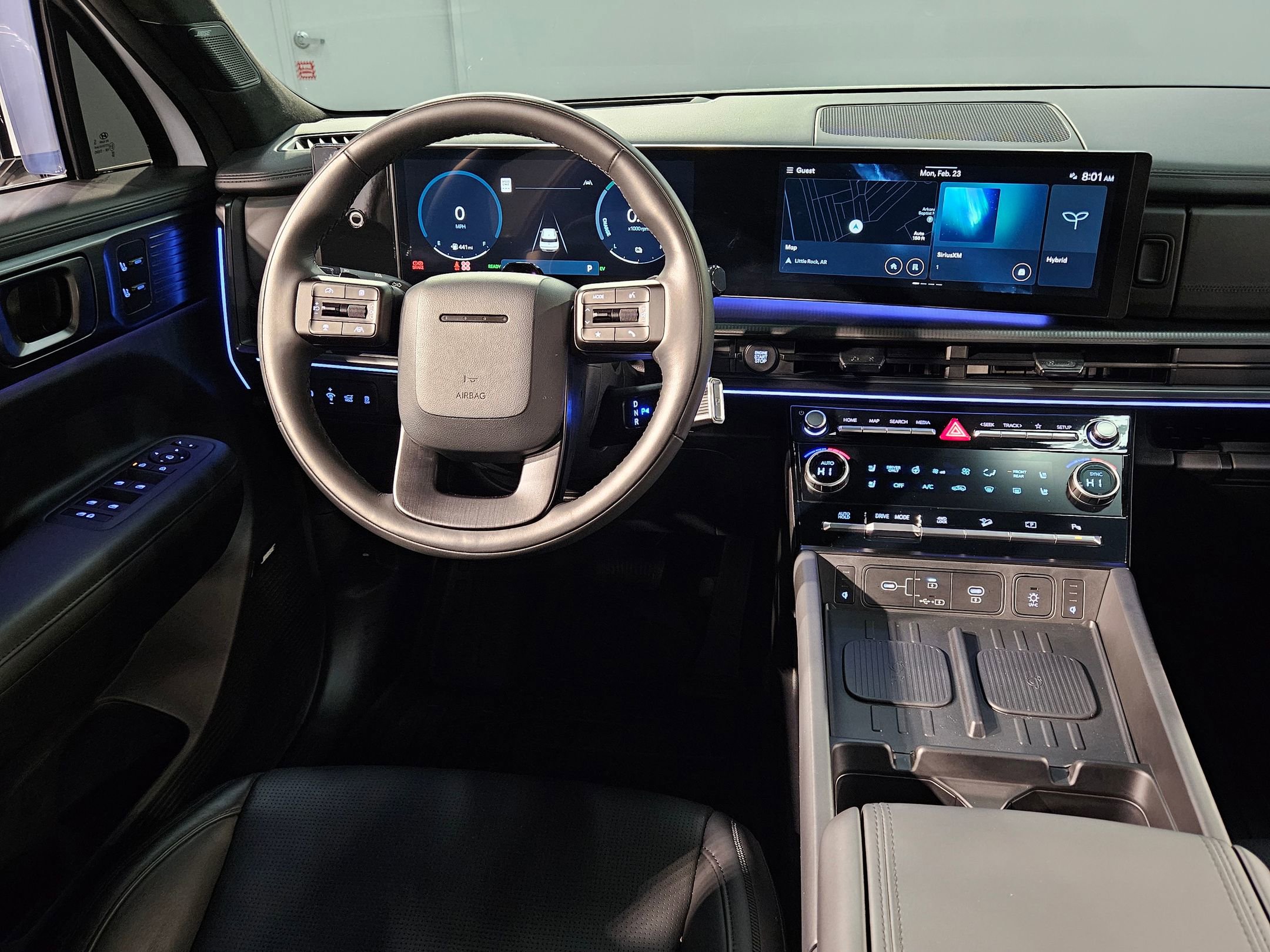 Used 2025 Hyundai Santa Fe Calligraphy image 9