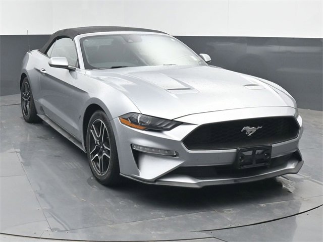 Used 2023 Ford Mustang Premium image 8
