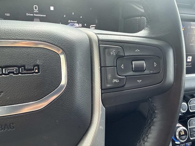 Used 2022 GMC Yukon Denali w/ Denali Premium Package AWD/4WD image 71
