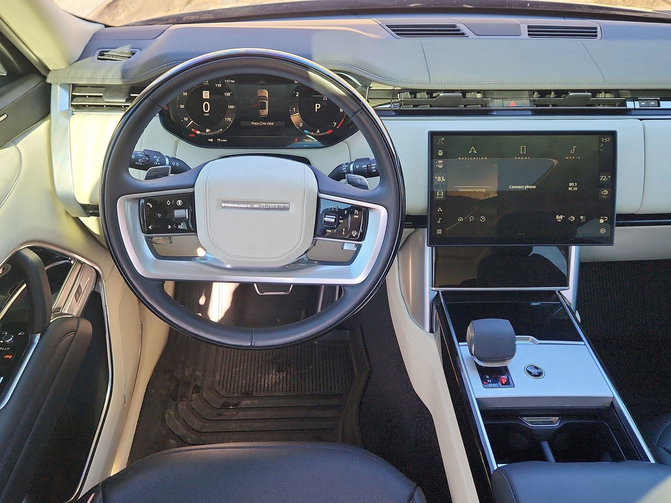 Used 2024 Land Rover Range Rover SE image 15