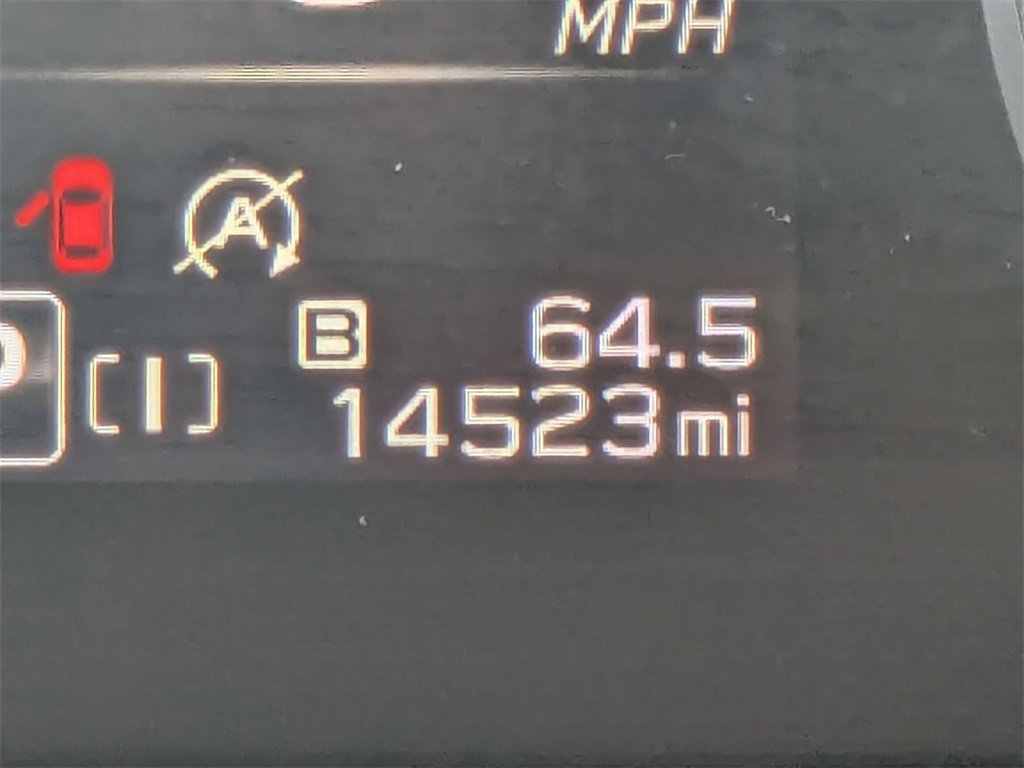 Used 2024 Subaru Crosstrek 2.0i Premium image 16