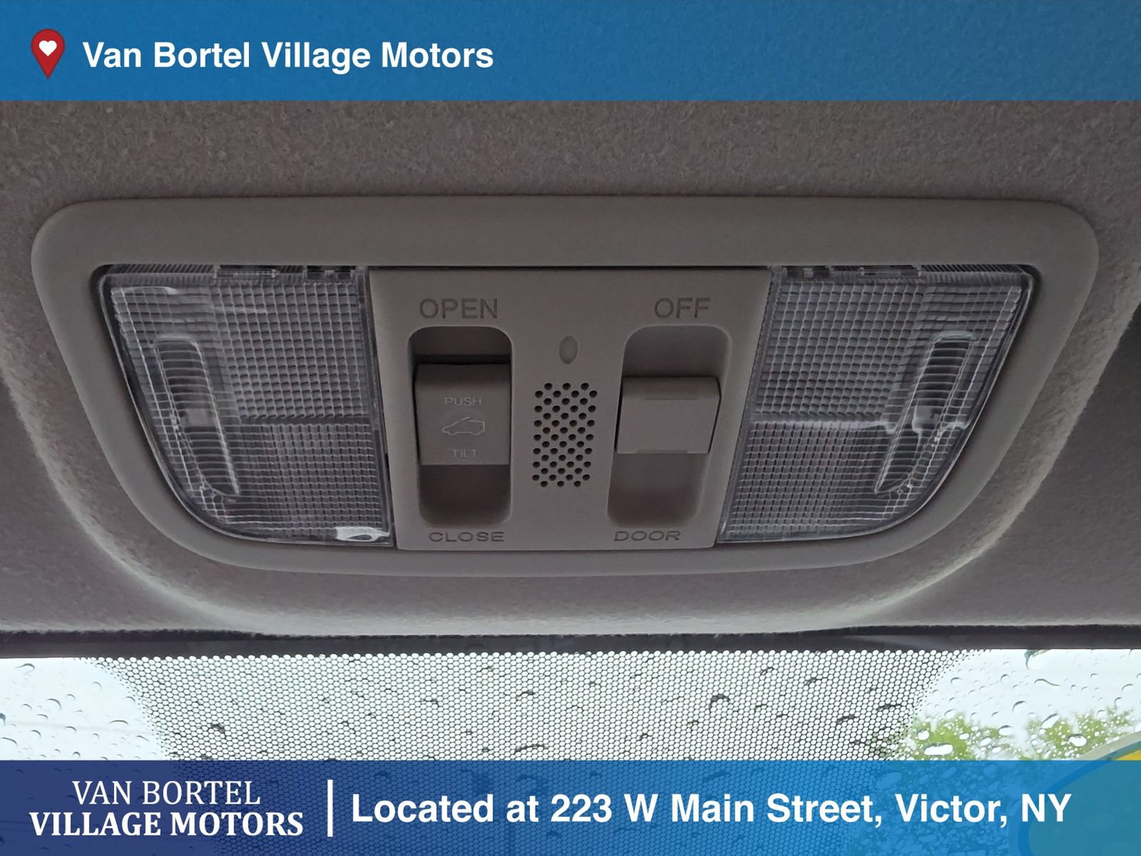 Used 2017 Honda Fit EX image 20