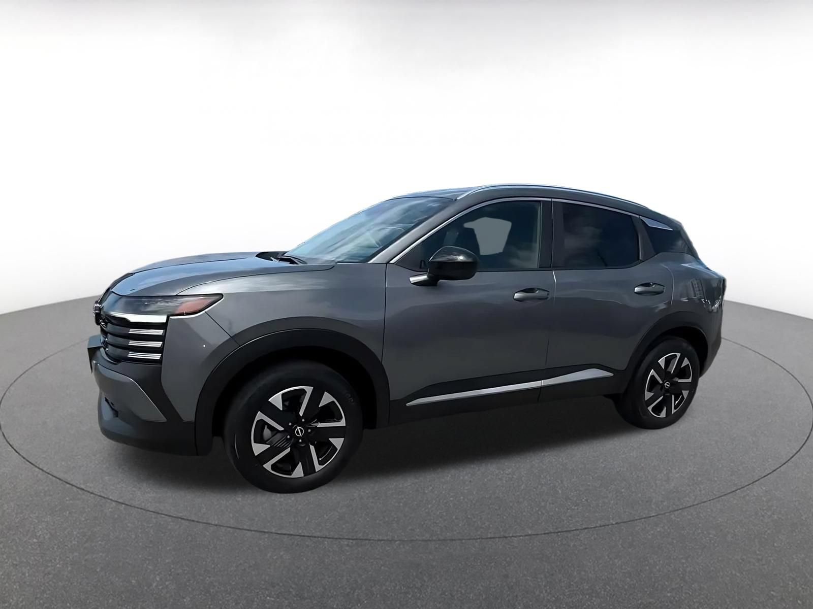 Used 2026 Nissan Kicks SV w/ Cold Weather Package AWD/4WD image 7