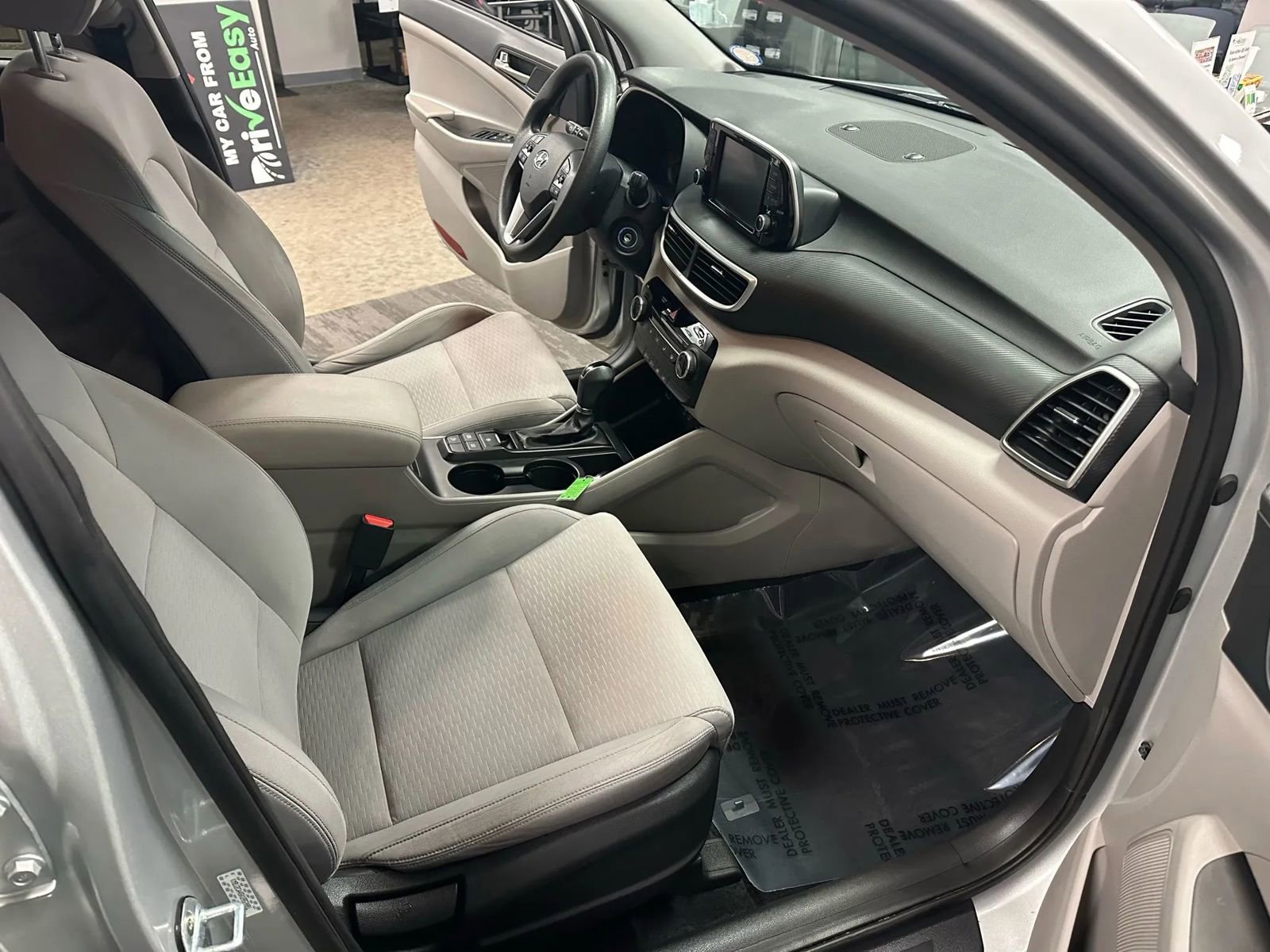 Used 2019 Hyundai Tucson SE image 58