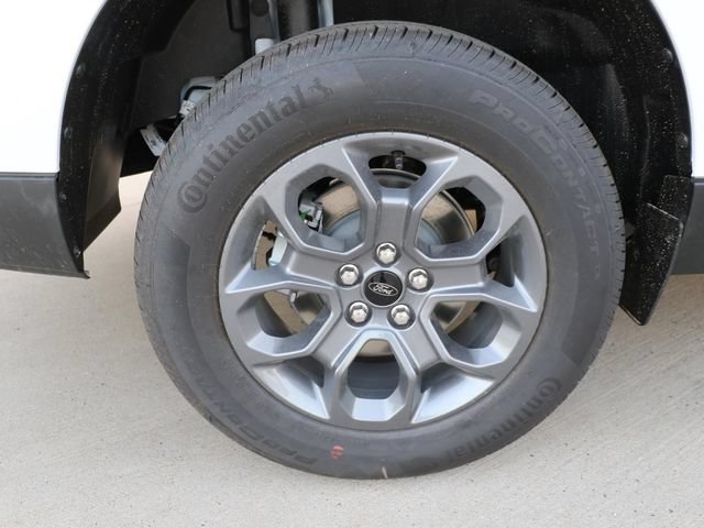New 2026 Ford Maverick XLT AWD/4WD image 8
