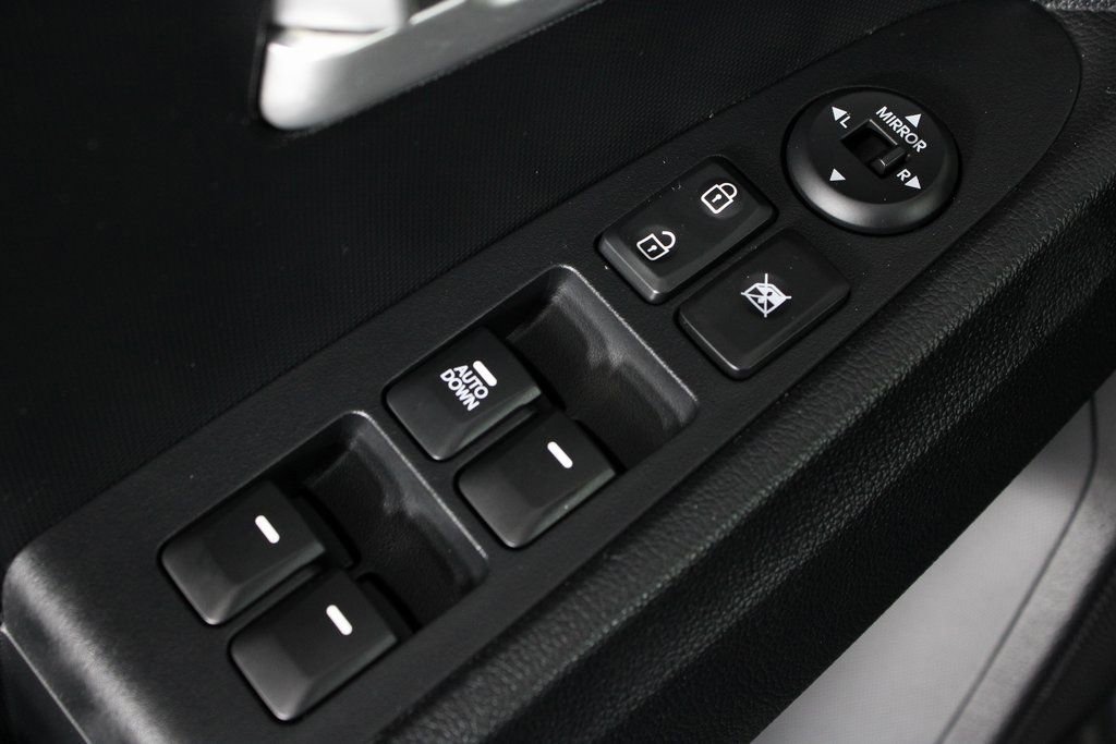 Used 2015 Kia Sportage LX image 17