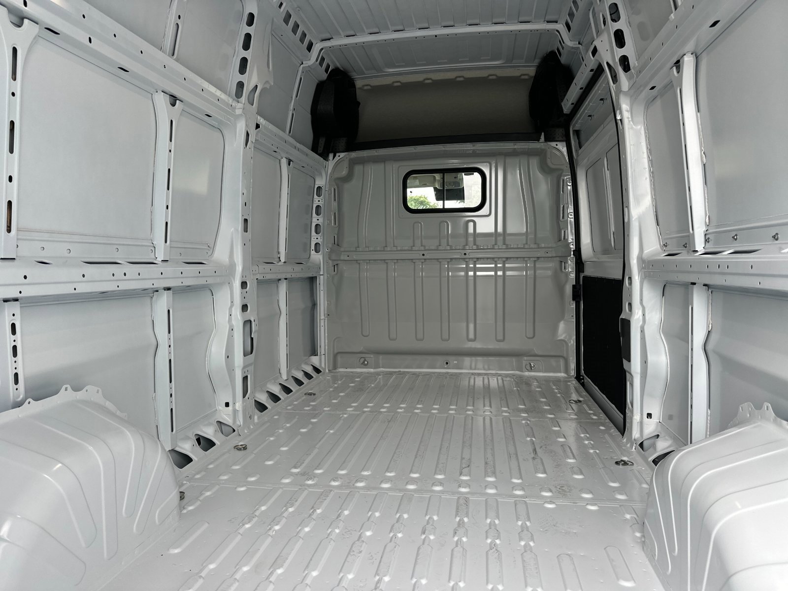 New 2026 RAM ProMaster 3500 image 12
