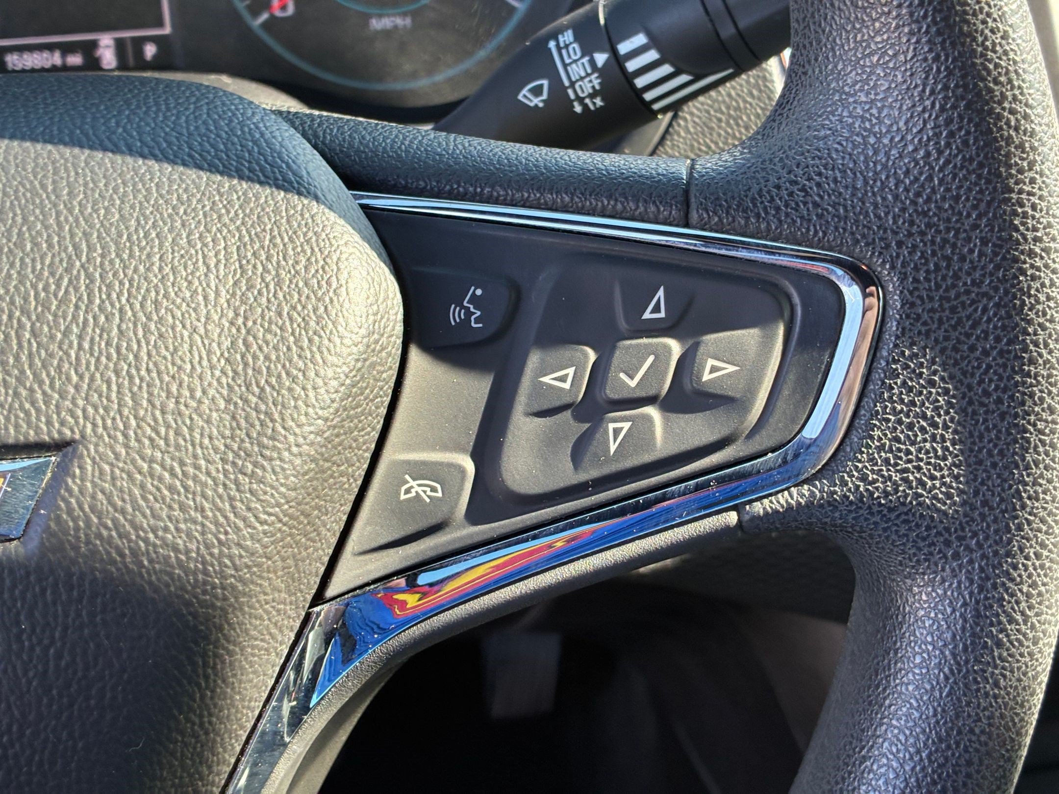Used 2018 Chevrolet Cruze LT w/ Convenience Package FWD image 20