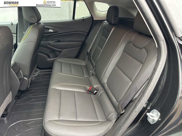 Used 2024 Chevrolet Trax ACTIV w/ Sunroof Package image 23