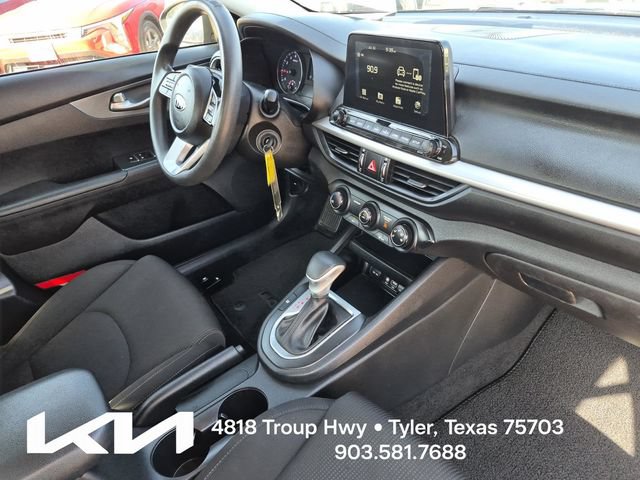 Certified 2021 Kia Forte LXS FWD image 10