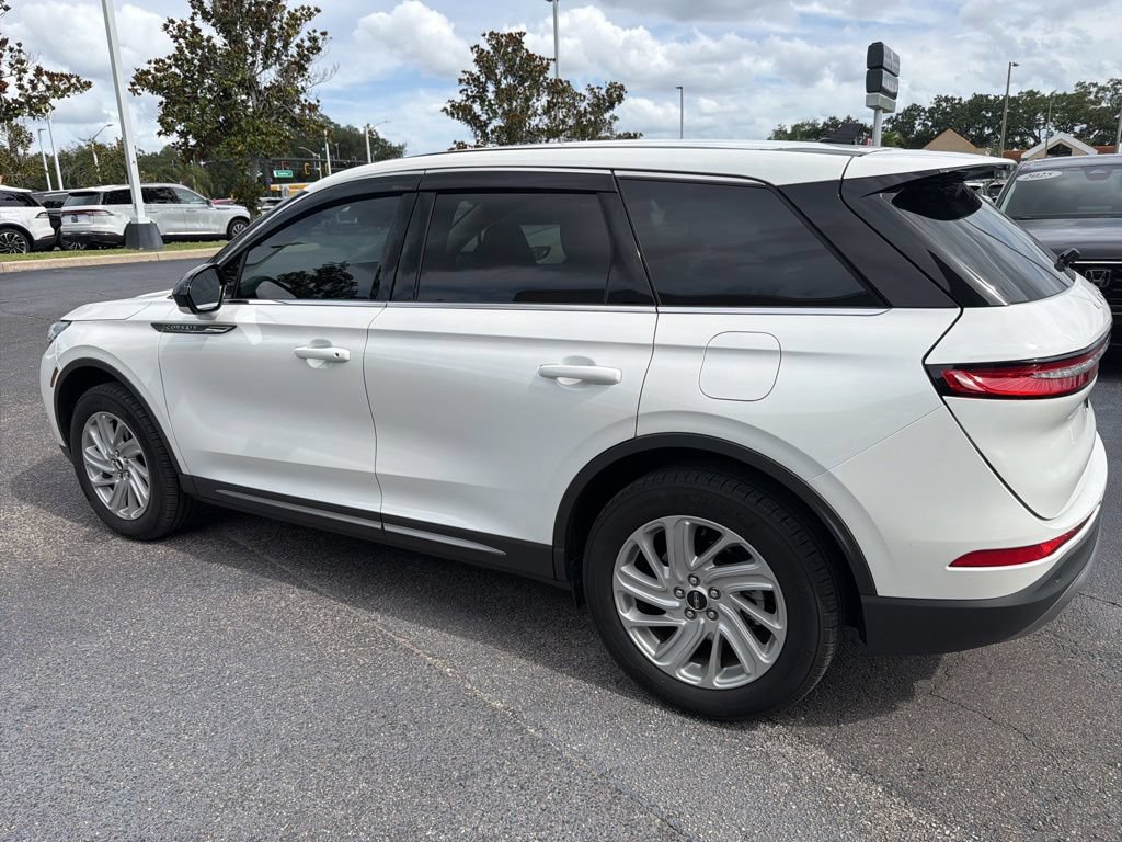 Used 2023 Lincoln Corsair FWD image 4