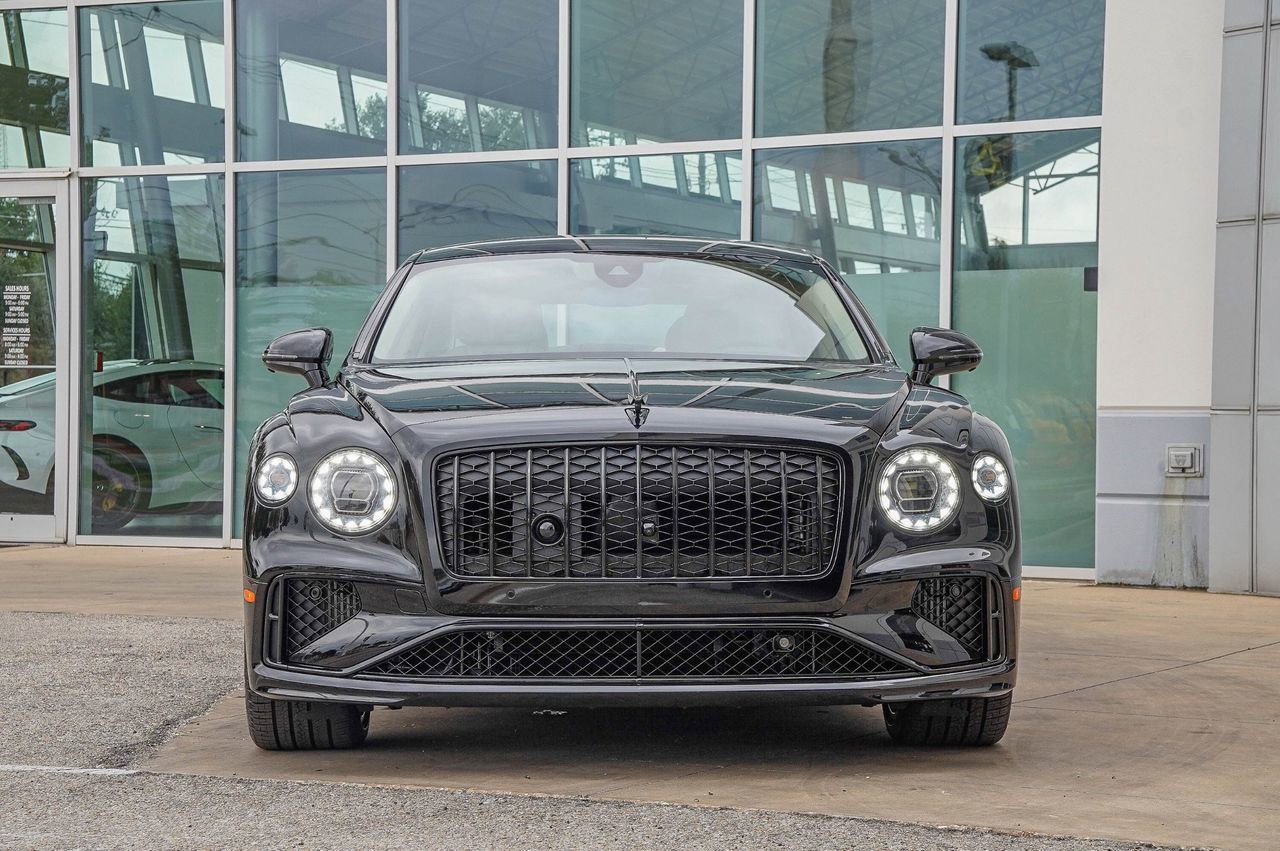 New 2026 Bentley Flying Spur Plug-In Hybrid image 12