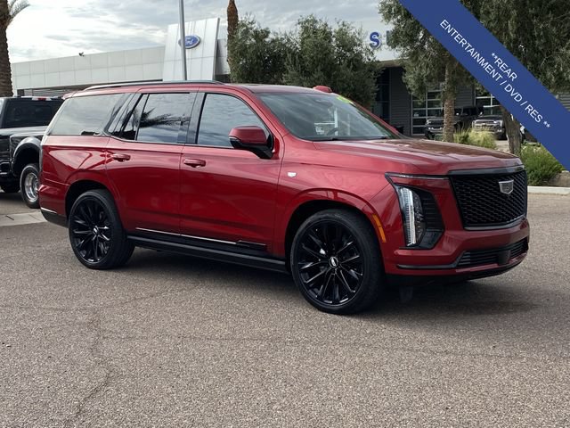 Used 2026 Cadillac Escalade Platinum Sport w/ LPO, ONYX Package AWD/4WD image 8