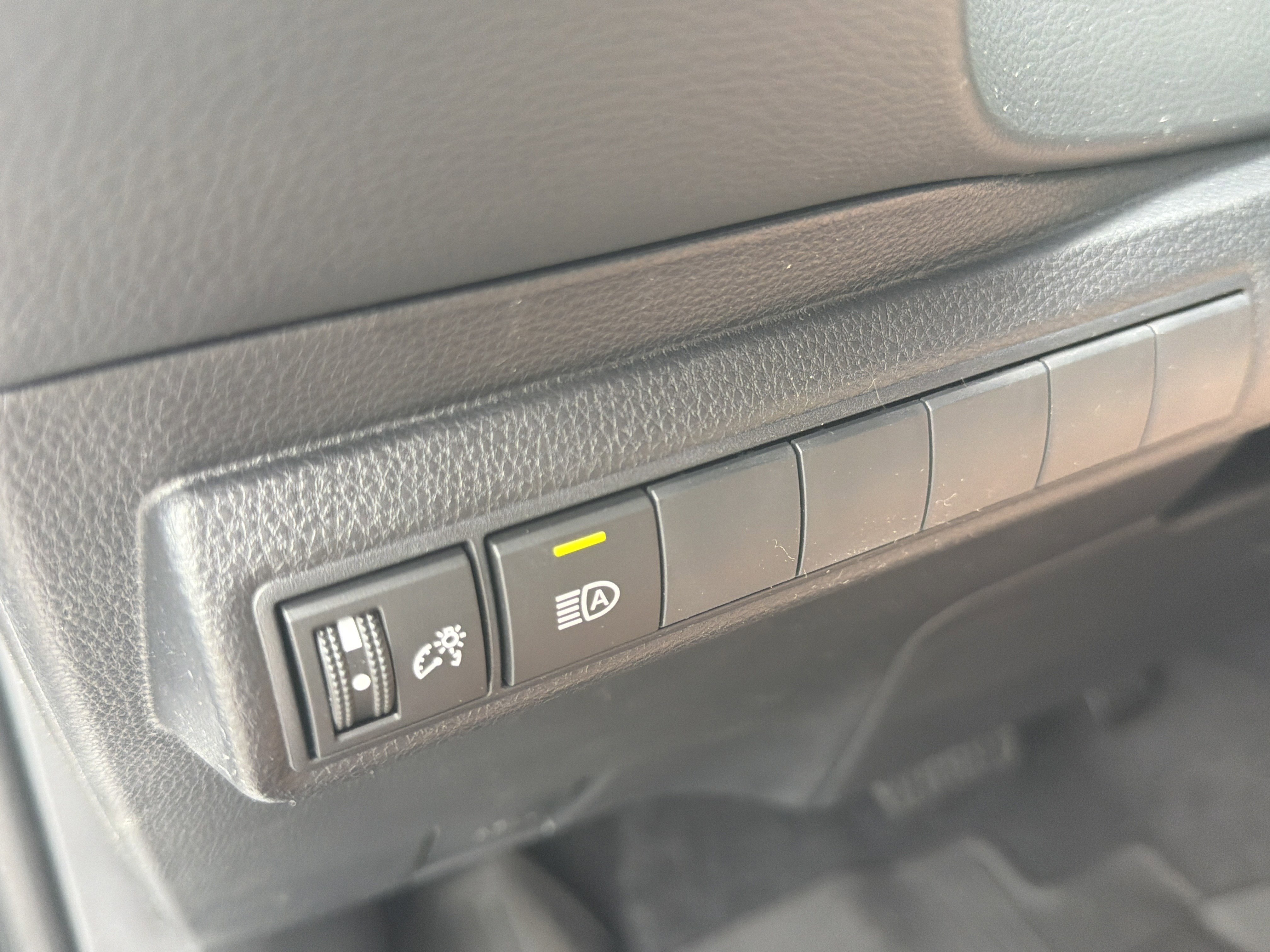 New 2026 Toyota Corolla XSE FWD image 31