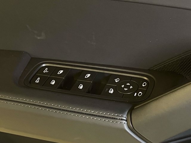 New 2026 Porsche Cayenne S AWD/4WD image 37