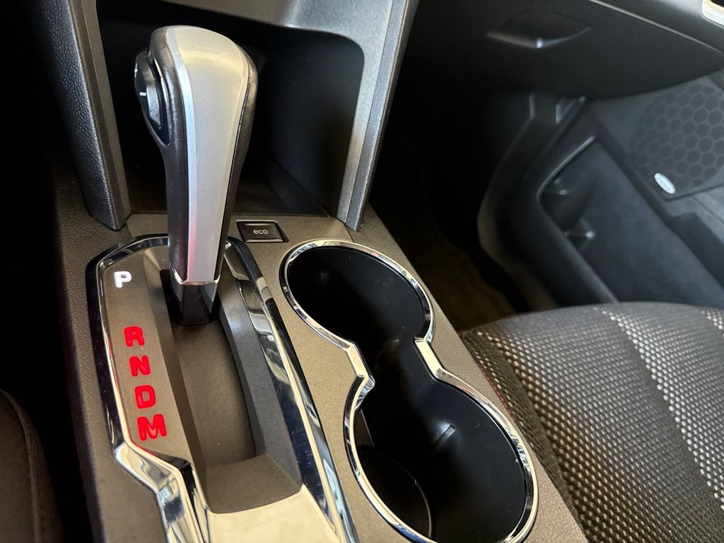 Used 2015 GMC Terrain SLE AWD/4WD image 29