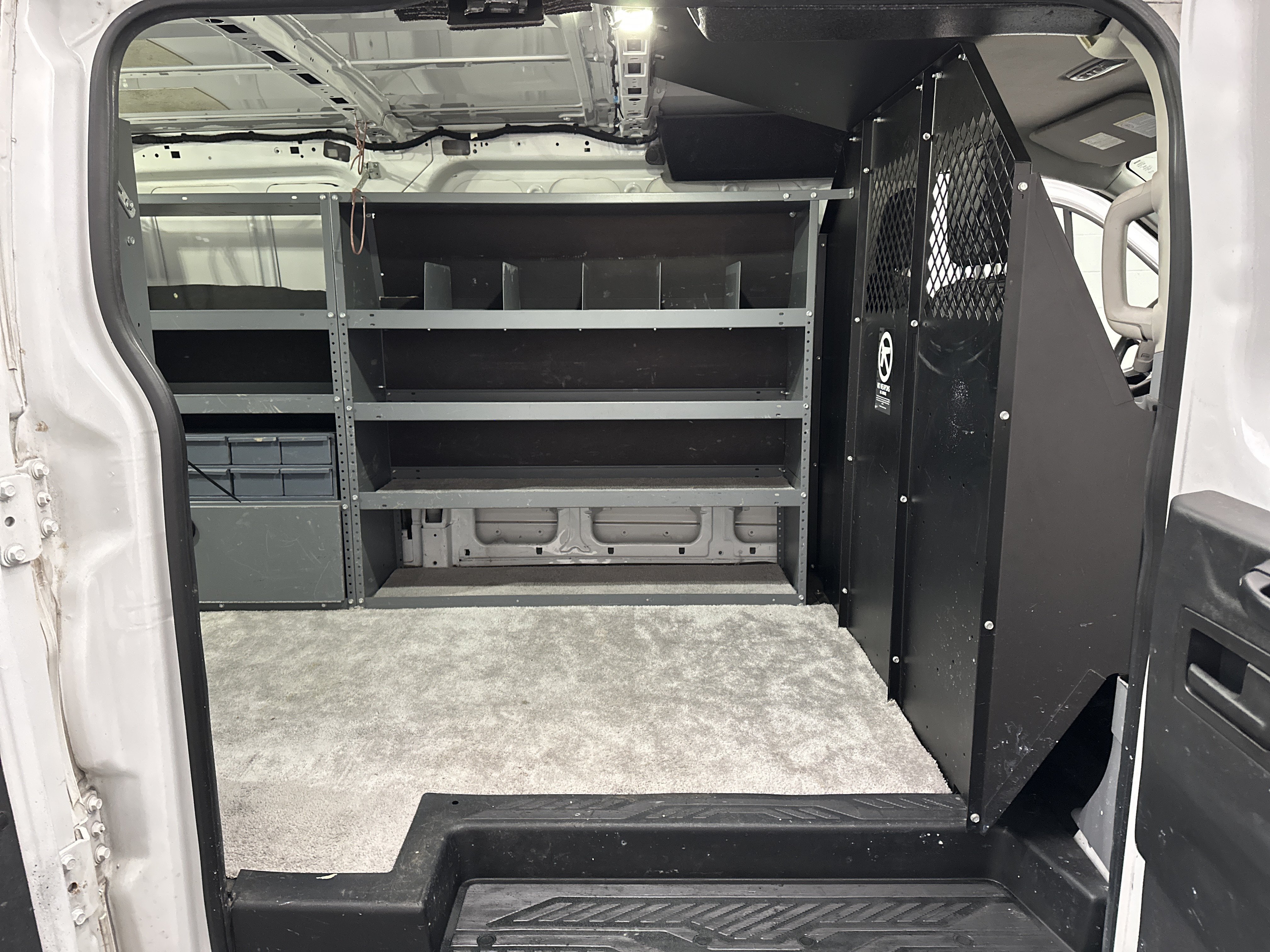 Used 2015 Ford Transit 150 130 Low Roof RWD image 19