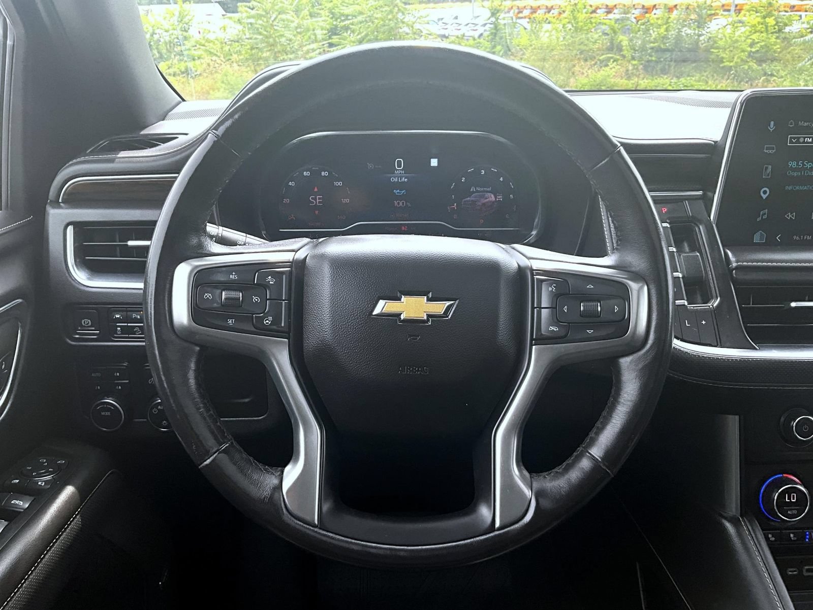 Used 2023 Chevrolet Tahoe Premier AWD/4WD image 11