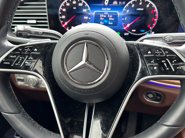 Used 2025 Mercedes-Benz GLE 450 4MATIC w/ AMG Line Exterior image 18