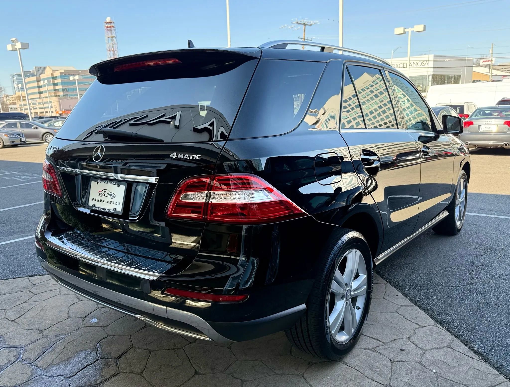 Used 2014 Mercedes-Benz ML 350 4MATIC w/ Premium 1 Package image 7