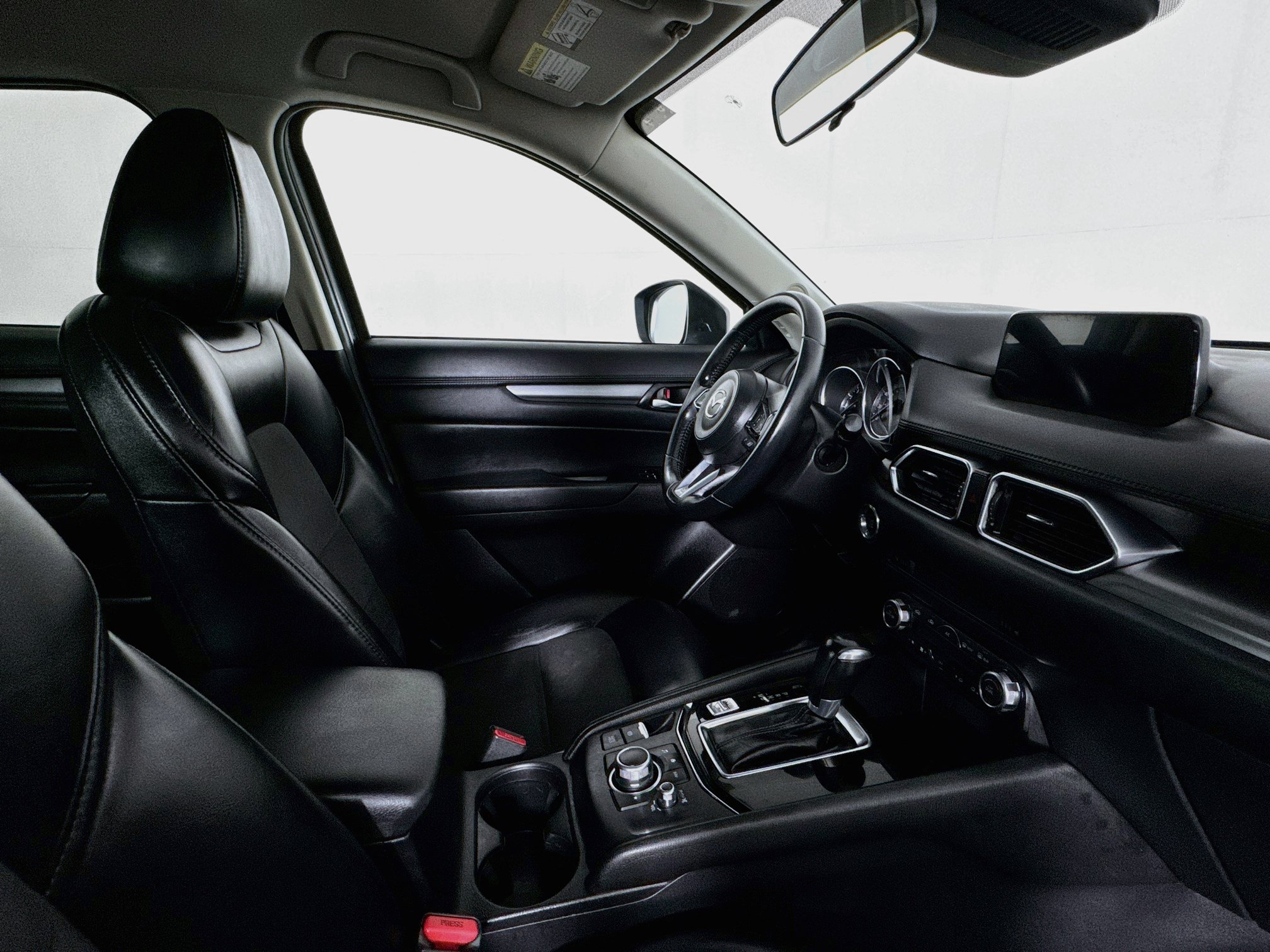 Used 2018 MAZDA CX-5 Touring FWD image 27