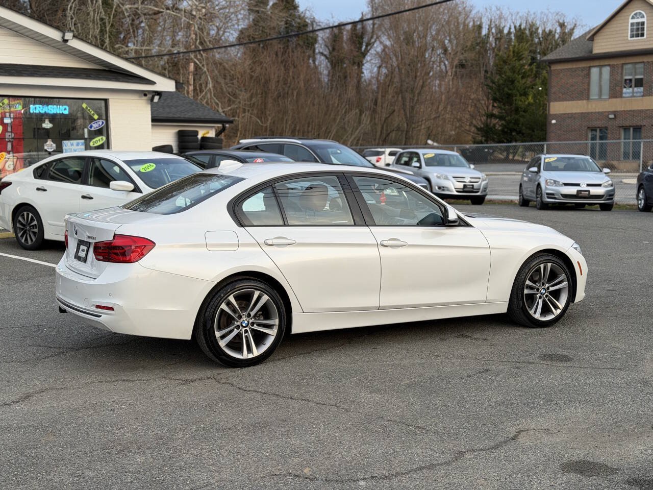 Used 2016 BMW 328i xDrive Sedan AWD/4WD image 6