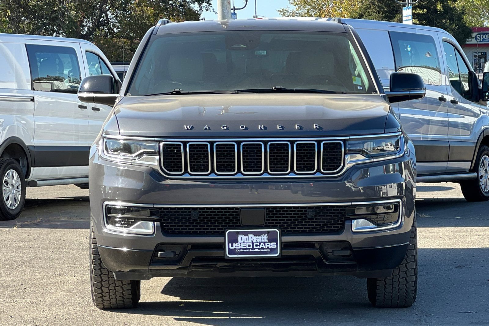 Used 2024 Jeep Wagoneer 4WD w/ HD Trailer Tow Package image 11