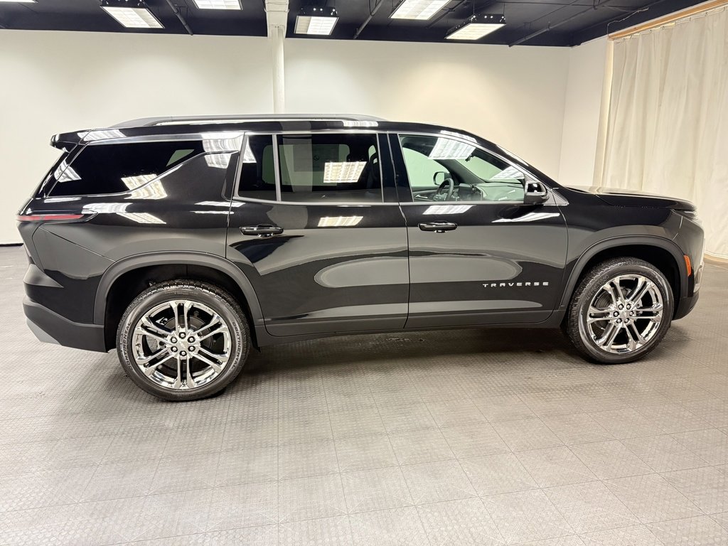 New 2026 Chevrolet Traverse LT w/ Driver Confidence Package image 8