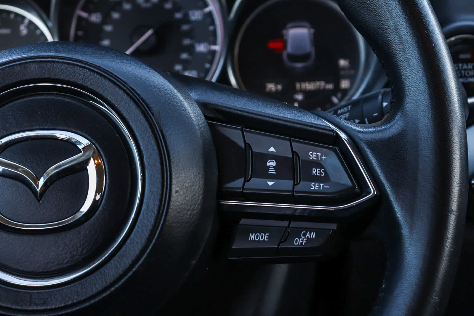 Used 2018 MAZDA CX-9 Touring image 19