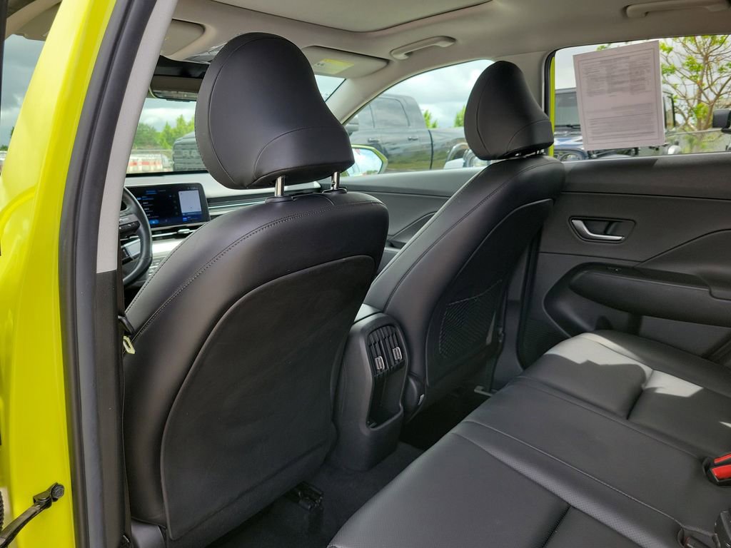 Used 2024 Hyundai Kona Limited FWD image 15