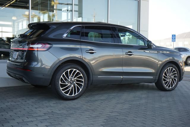 Used 2020 Lincoln Nautilus Reserve w/ Equipment Group 201A FWD image 9
