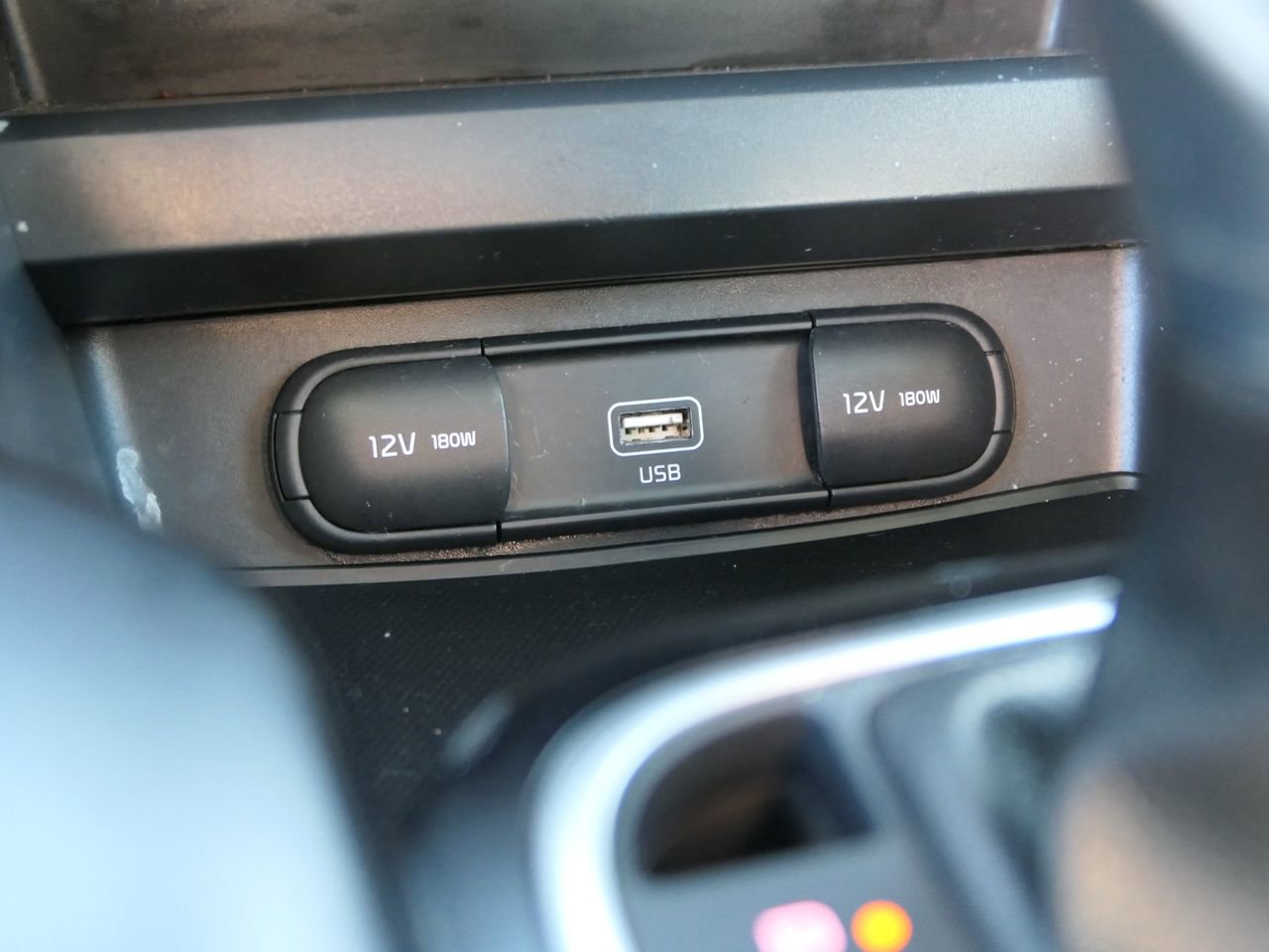 Used 2020 Kia Soul S image 27