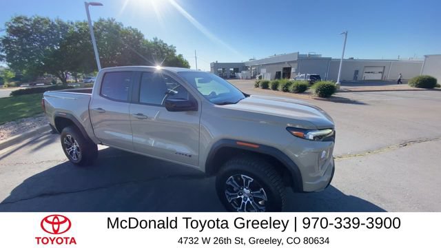 Used 2023 GMC Canyon AT4 w/ AT4 Premium Package AWD/4WD image 2