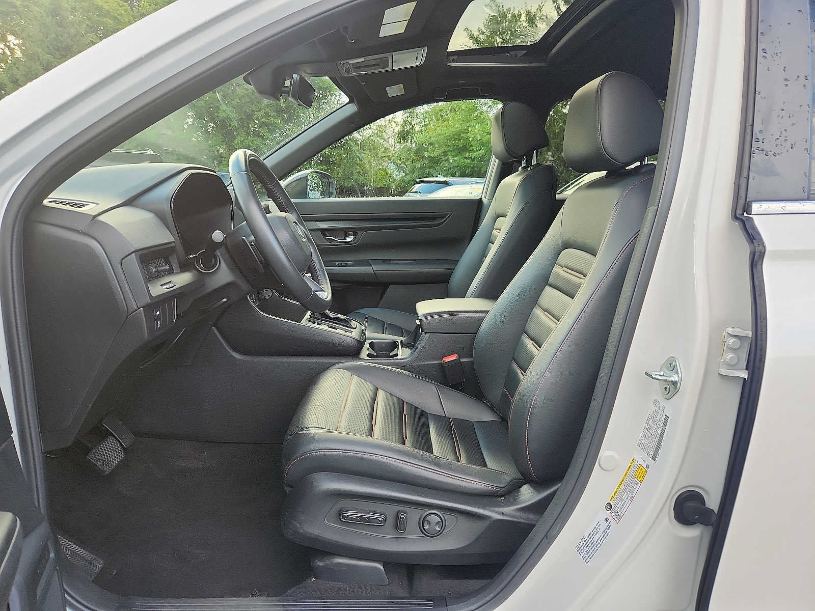 Used 2024 Honda CR-V Sport-L image 13