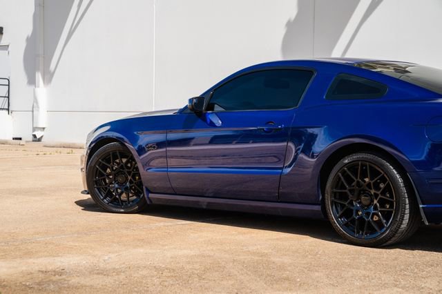 Used 2014 Ford Mustang GT Premium w/ Comfort Package RWD image 49