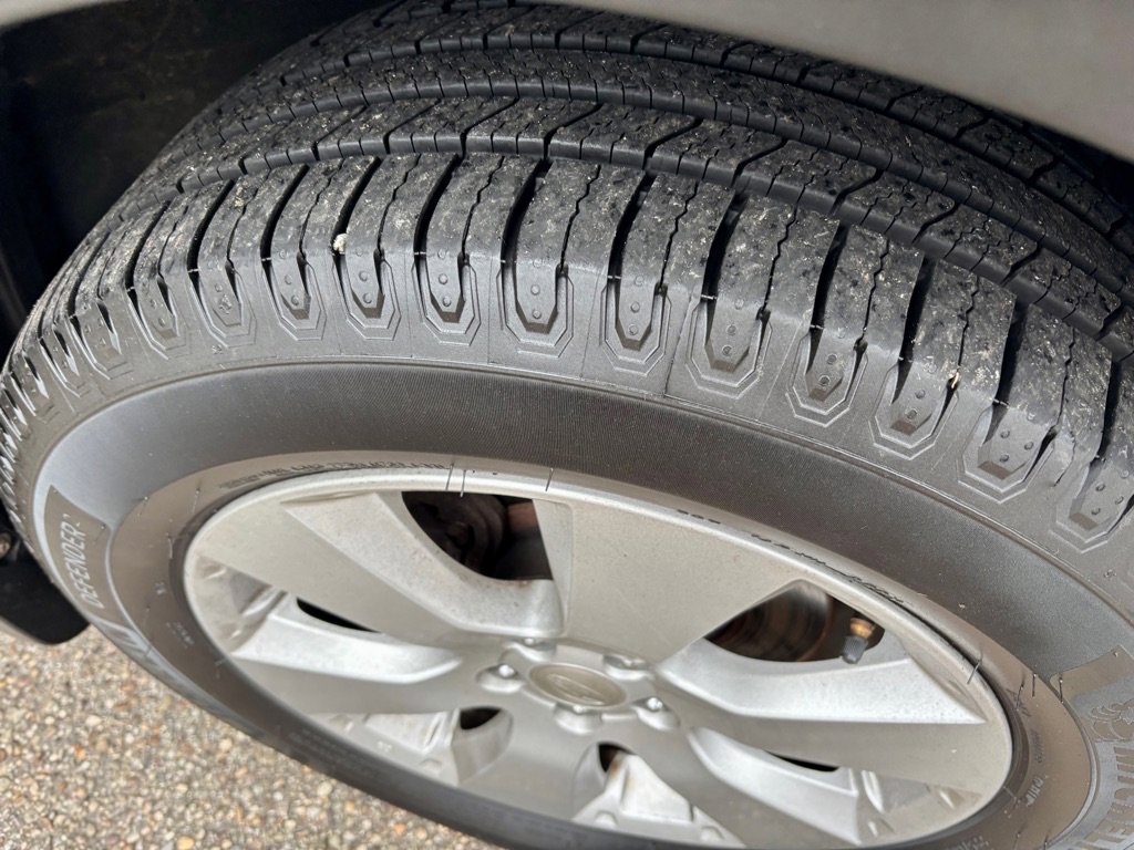 Used 2011 Subaru Outback 2.5i Limited image 21