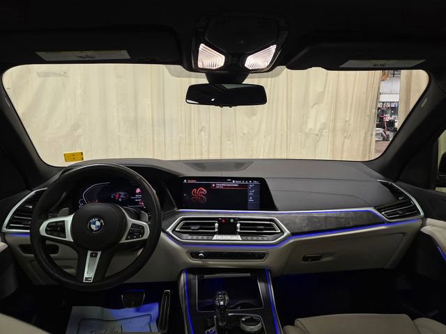 Used 2022 BMW X5 xDrive40i w/ M Sport Package image 32
