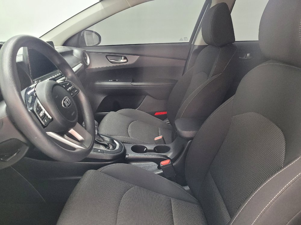 Used 2020 Kia Forte LXS image 17