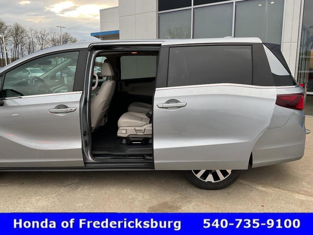Certified 2026 Honda Odyssey EX-L image 16
