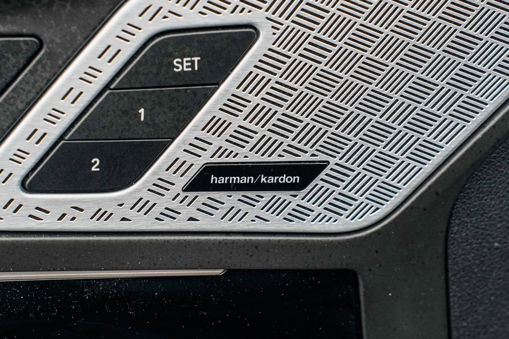 Used 2024 BMW X1 xDrive28i w/ Premium Package image 11