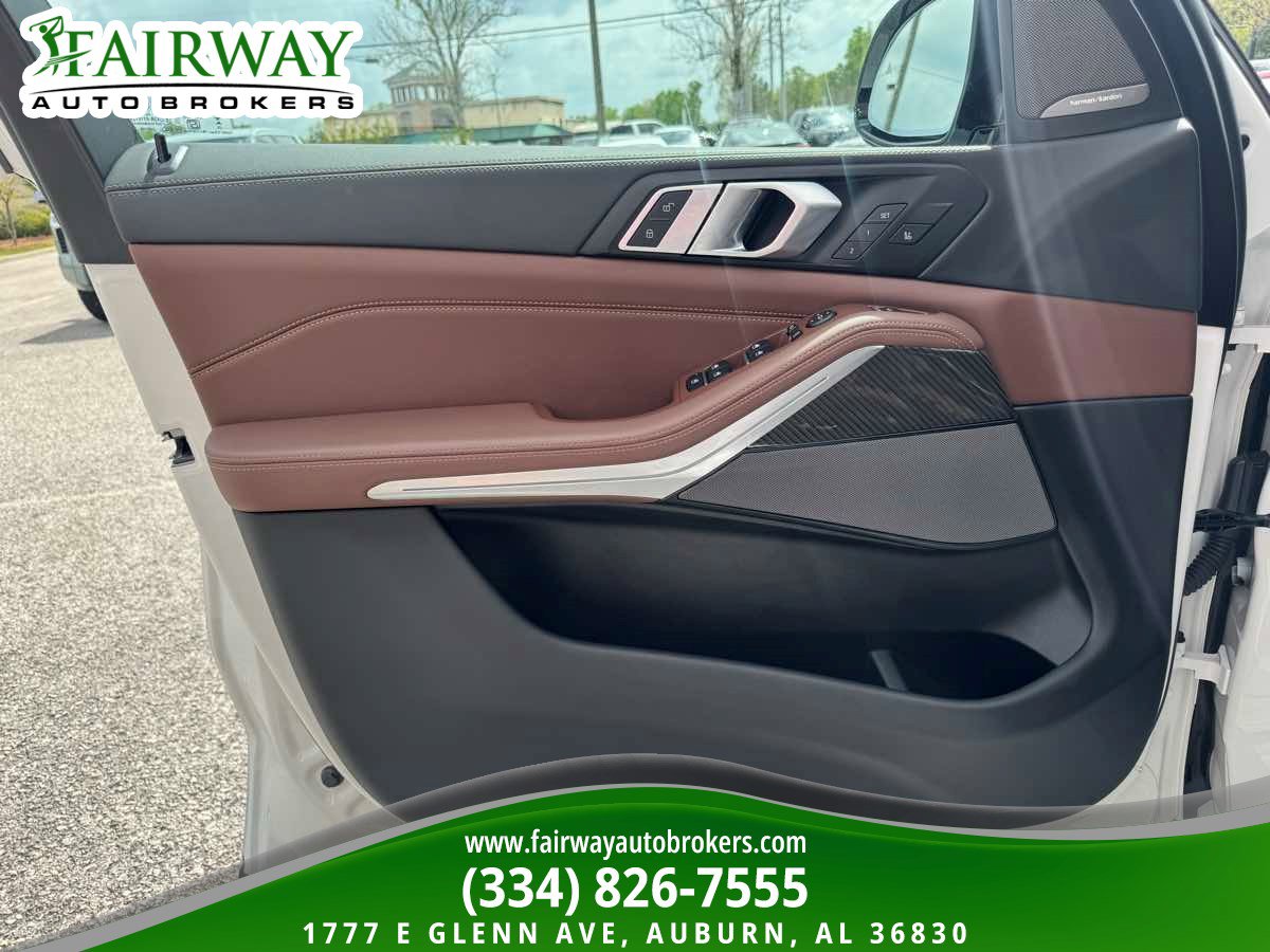 Used 2026 BMW X5 M60i w/ Climate Comfort Package image 29