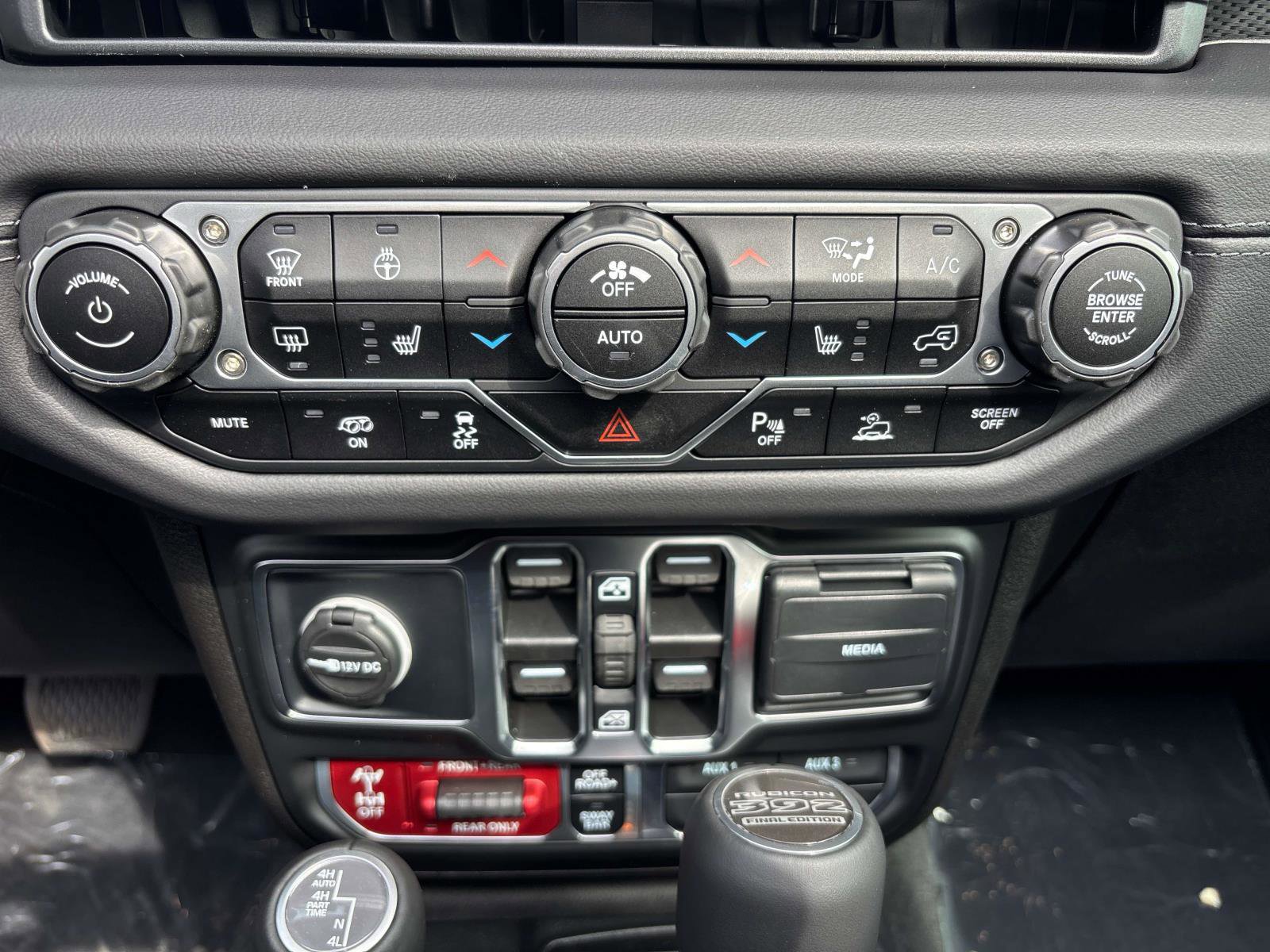 New 2025 Jeep Wrangler Rubicon 392 image 10