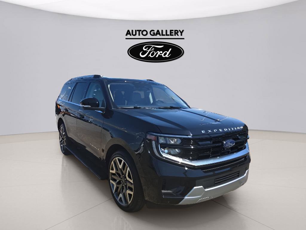 Used 2025 Ford Expedition Platinum w/ Platinum Ultimate Package AWD/4WD image 3