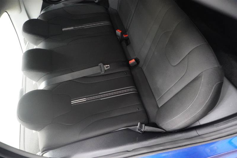 Used 2022 Hyundai Elantra SEL FWD image 9