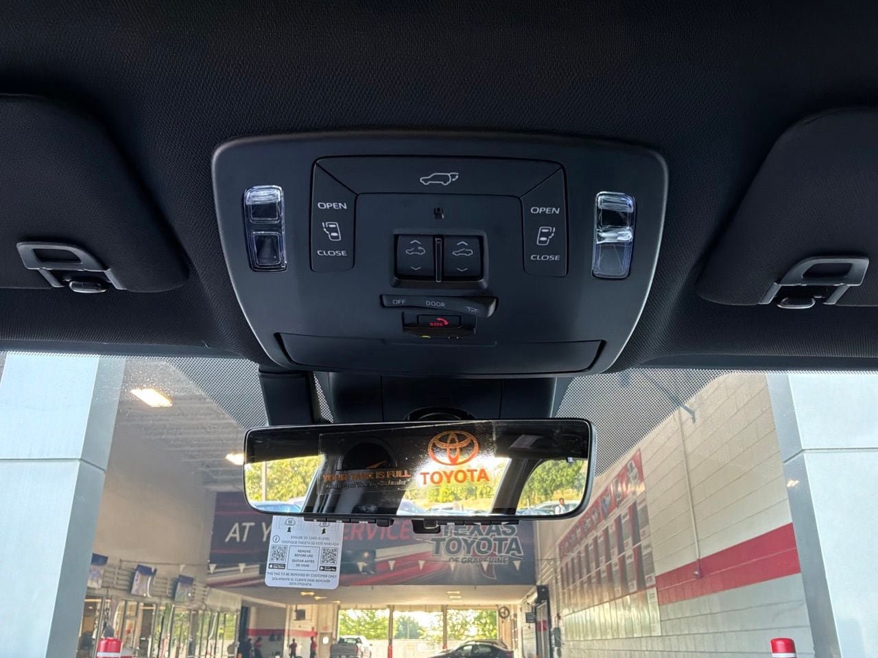 New 2026 Toyota Sienna Limited AWD/4WD image 18