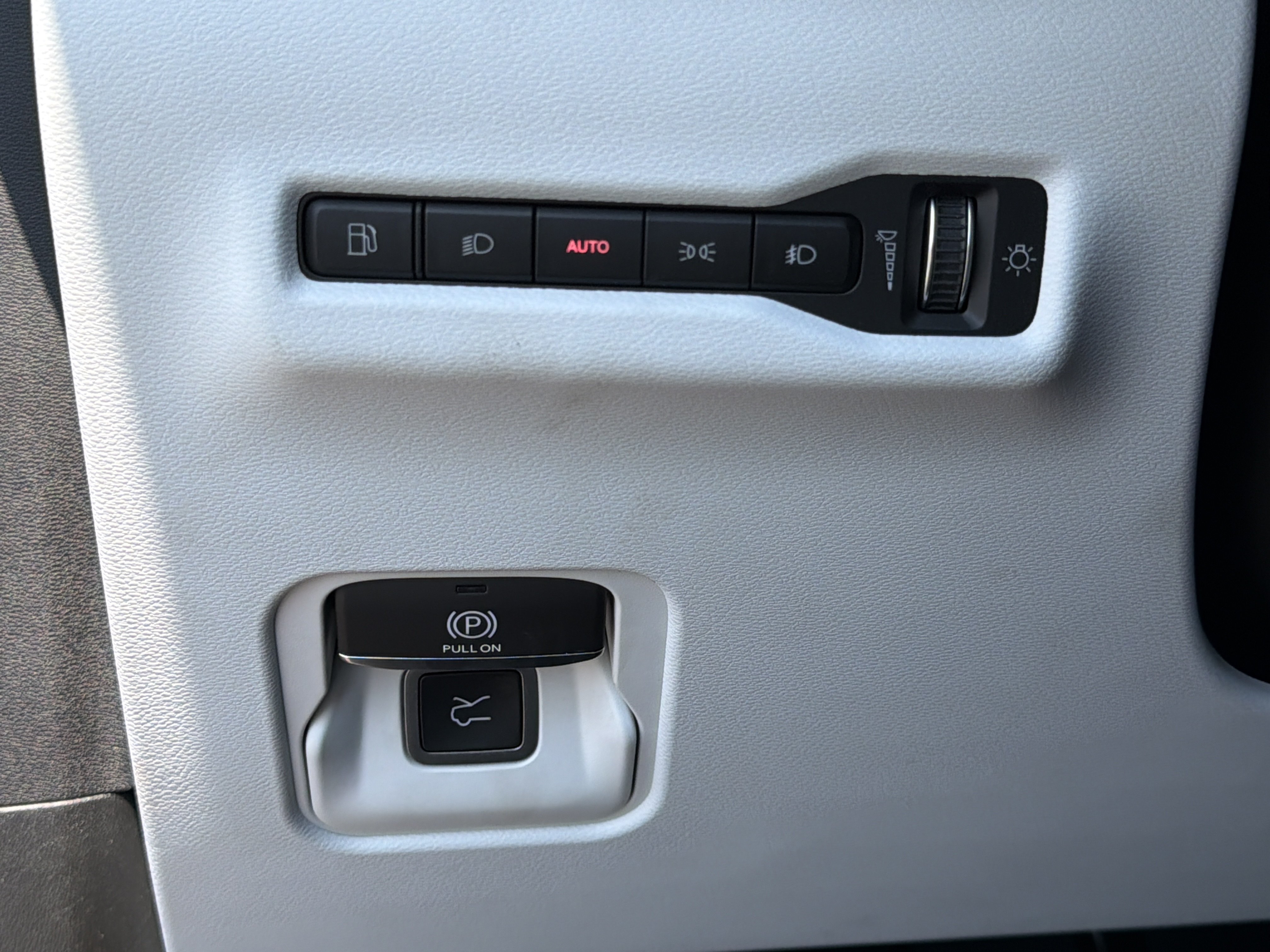 New 2026 Jeep Cherokee Laredo AWD/4WD image 33