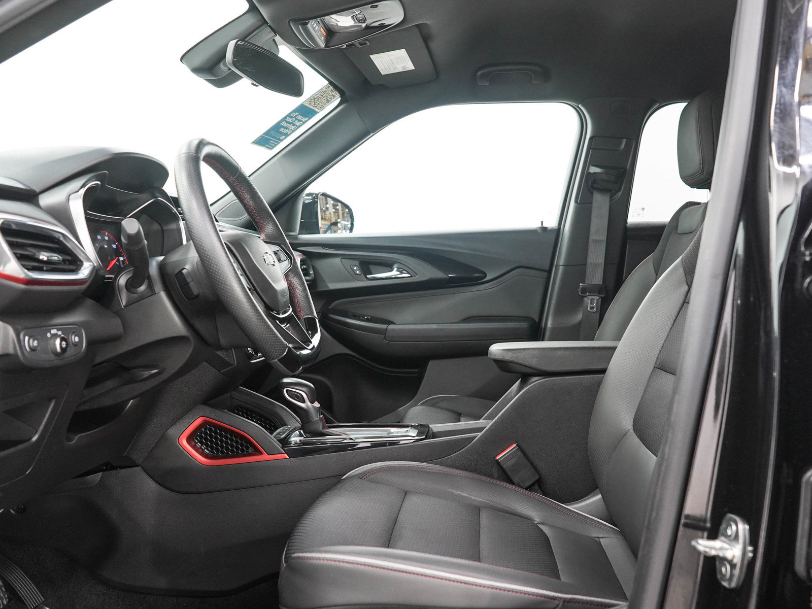 Used 2022 Chevrolet TrailBlazer RS FWD image 21