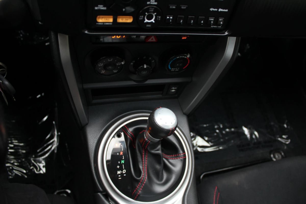 Used 2013 Scion FR-S RWD image 15